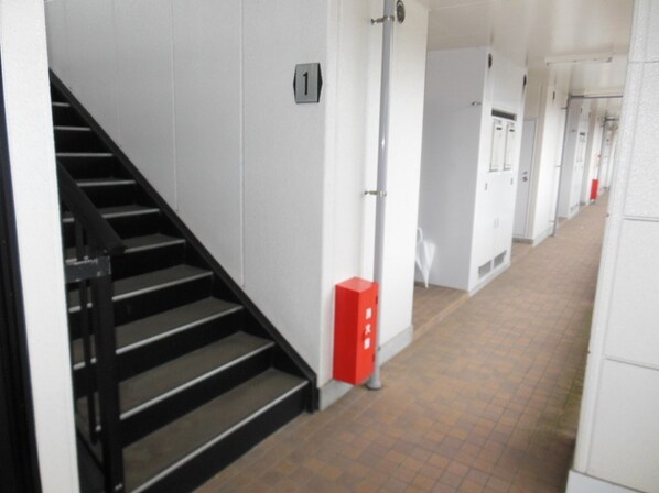 メゾンプリムローズの物件内観写真